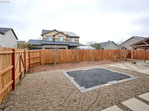 574 Prairie Street Woodburn OR 97071