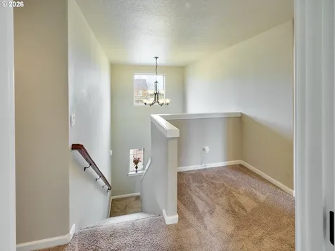 574 Prairie Street Woodburn OR 97071
