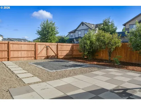 574 Prairie Street Woodburn OR 97071