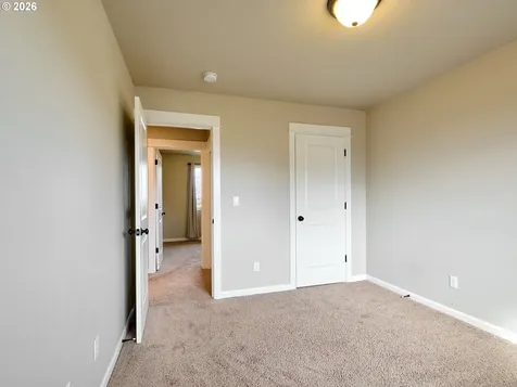 574 Prairie Street Woodburn OR 97071