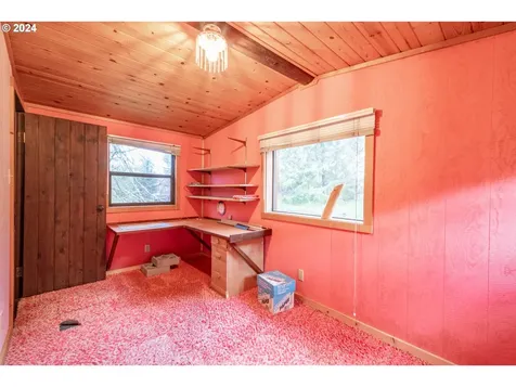 29871 Sodaville Mountain Home Road Lebanon OR 97355