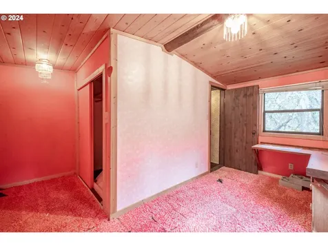 29871 Sodaville Mountain Home Road Lebanon OR 97355