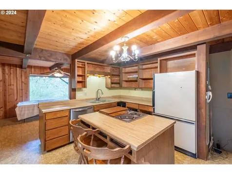 29871 Sodaville Mountain Home Road Lebanon OR 97355
