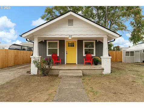 646 Pine Street Medford OR 97501
