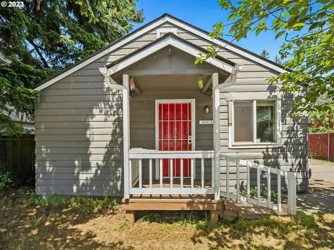 15417 Se Division Street Portland OR 97236