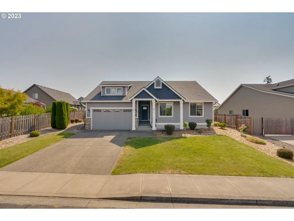 534 N 7th Street Carlton OR 97111