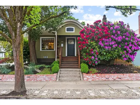 2271 Se 37th Avenue Portland OR 97214