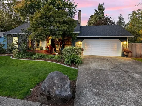 391 Nw Treglown Court Hillsboro OR 97124