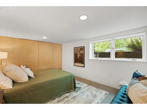 1403 SE Birch Street Portland OR 97214