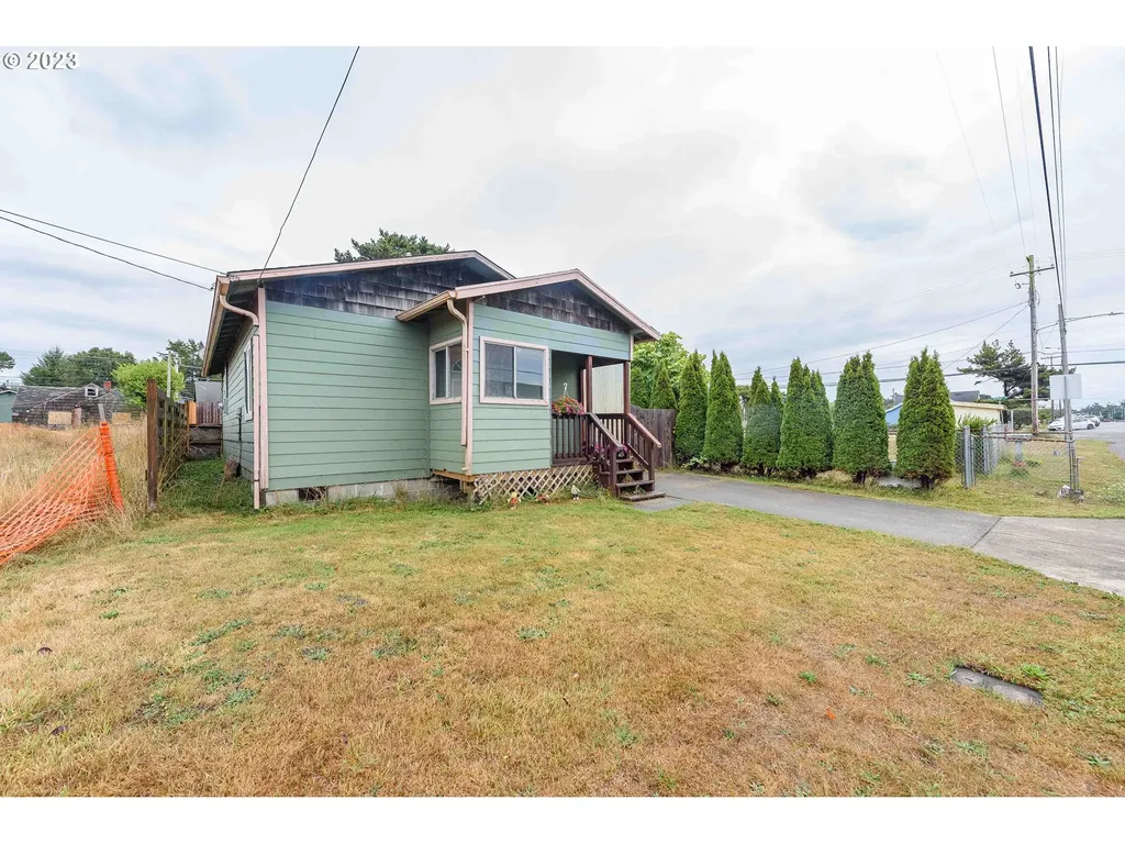 235 N Wall Street Coos Bay OR 97420