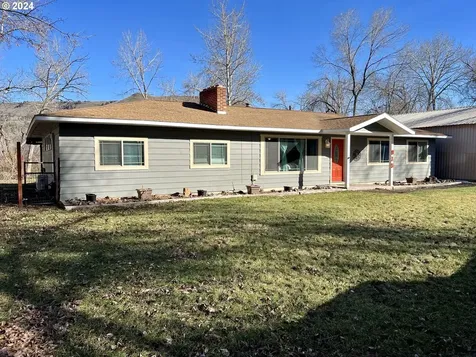 915 E Main Street John Day OR 97845
