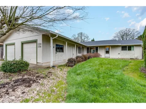 1320 Nw 8th Court Mcminnville OR 97128