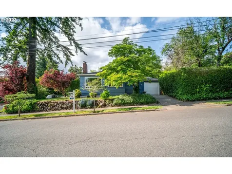 831 Sw Hume Street Portland OR 97219
