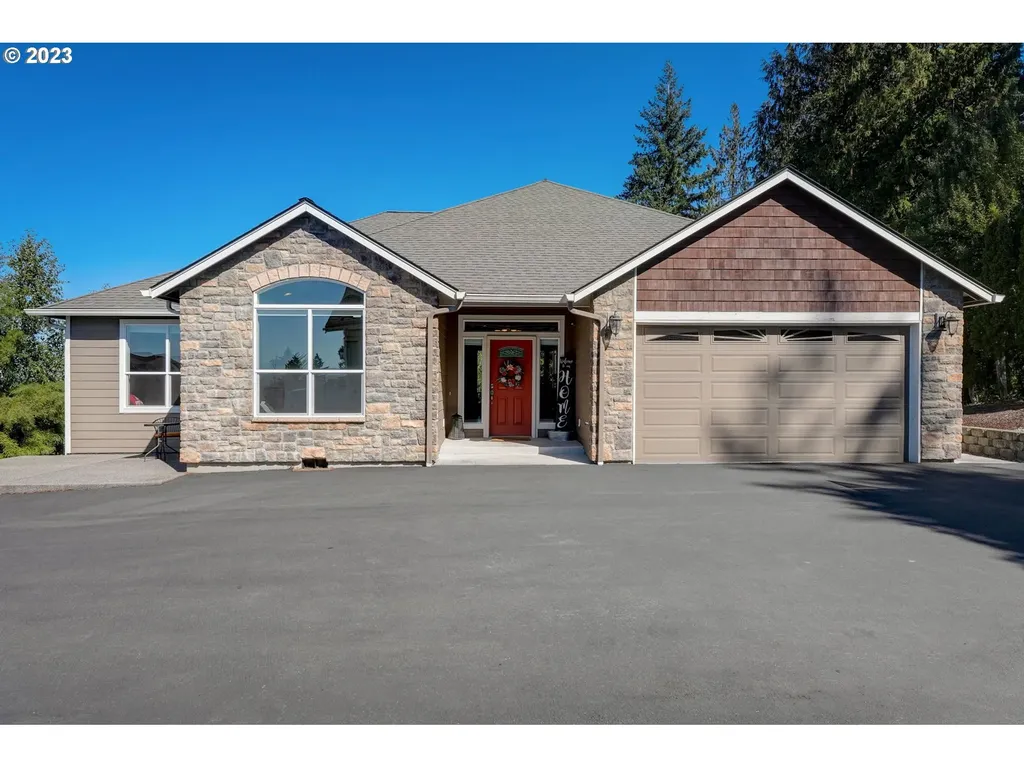 31 Hampshire Drive Kelso WA 98626