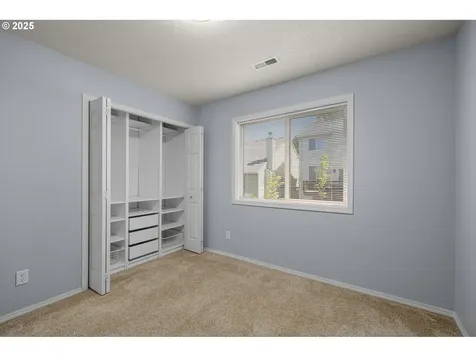 4200 NW Oxbridge Drive Portland OR 97229