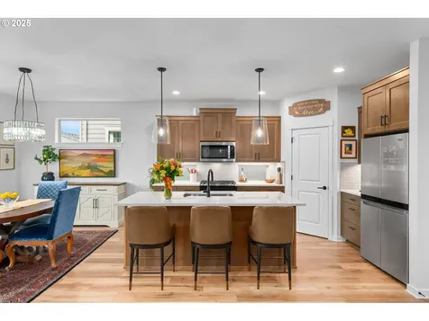 7216 SW Brisband Street Wilsonville OR 97070