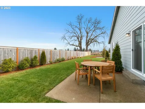 802 Lana Drive Woodburn OR 97071