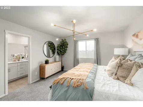 802 Lana Drive Woodburn OR 97071