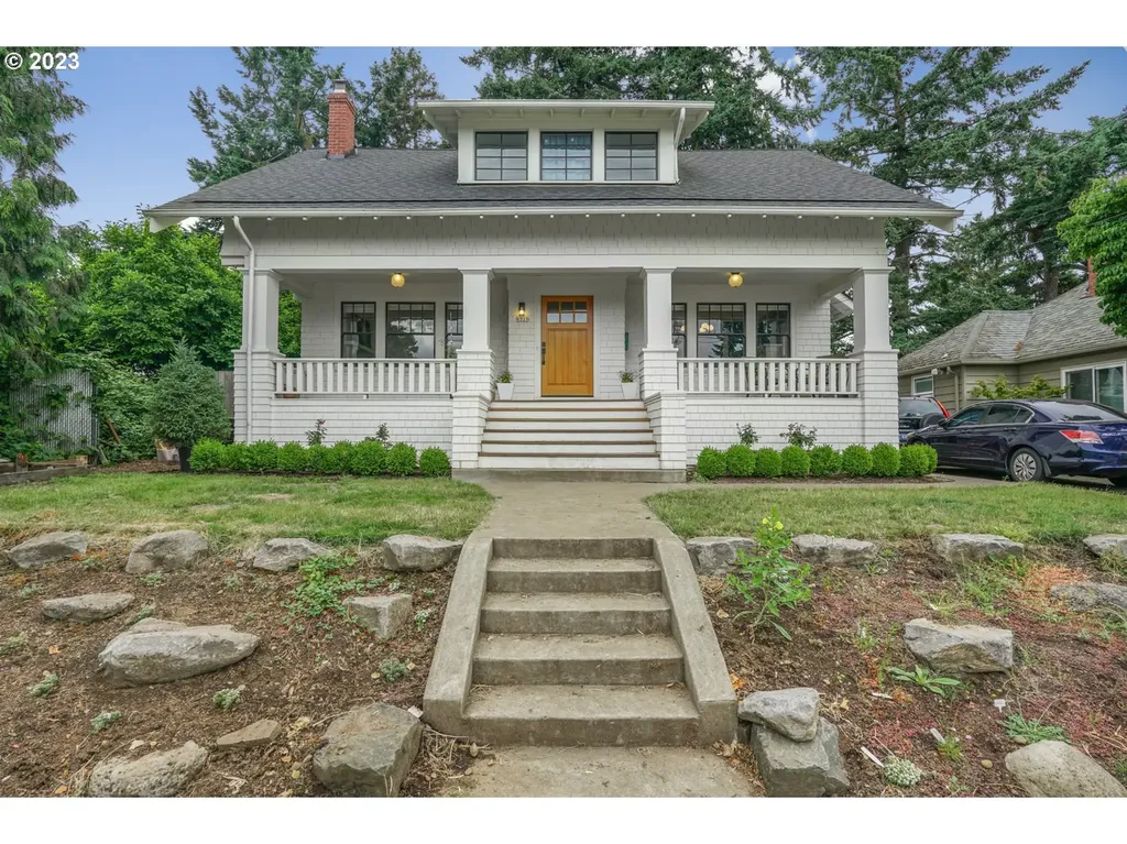 6325 NE 7th Avenue Portland OR 97211