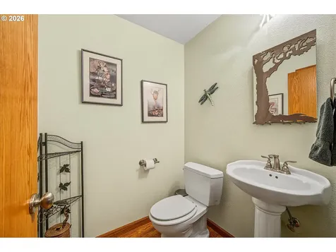 88082 Leeward Drive Florence OR 97439
