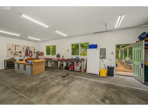 88082 Leeward Drive Florence OR 97439