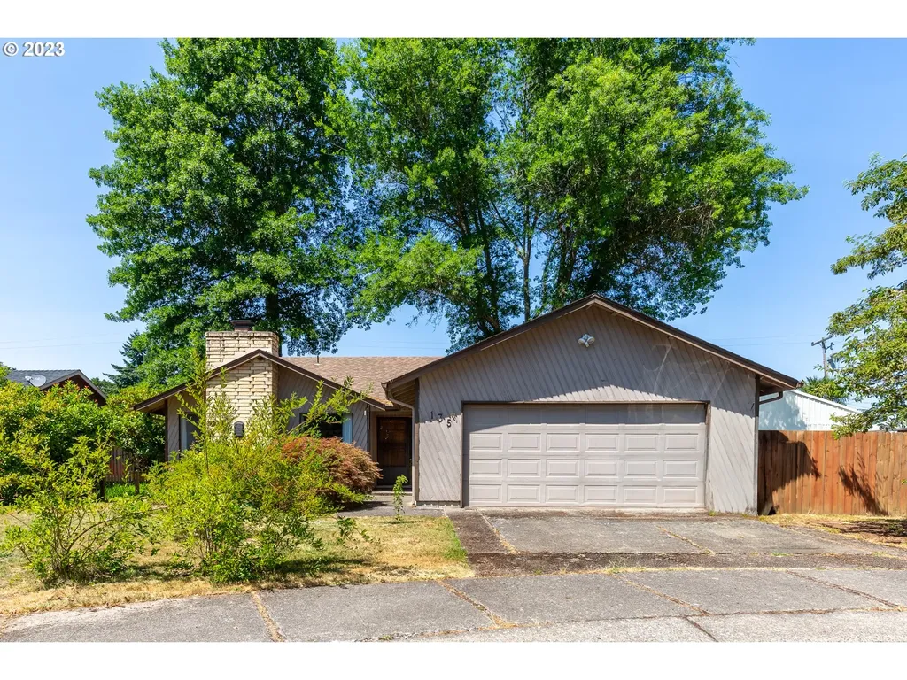 135 Kari Place Lebanon OR 97355