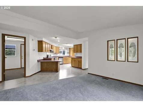 4869 Seapine Drive Florence OR 97439
