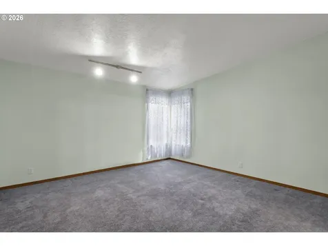 4869 Seapine Drive Florence OR 97439