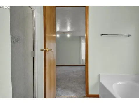 4869 Seapine Drive Florence OR 97439