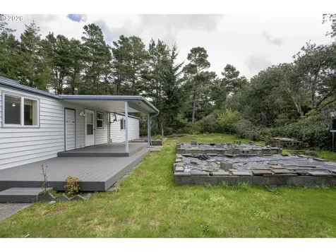 4869 Seapine Drive Florence OR 97439