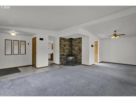 4869 Seapine Drive Florence OR 97439