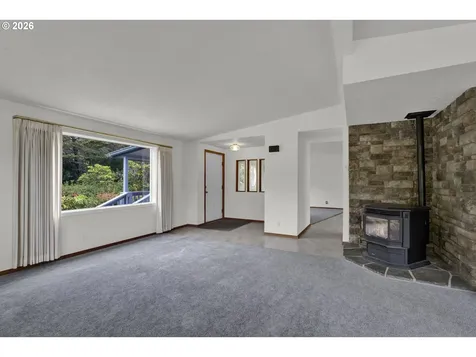 4869 Seapine Drive Florence OR 97439