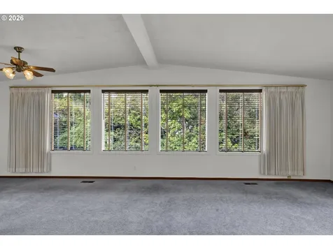4869 Seapine Drive Florence OR 97439