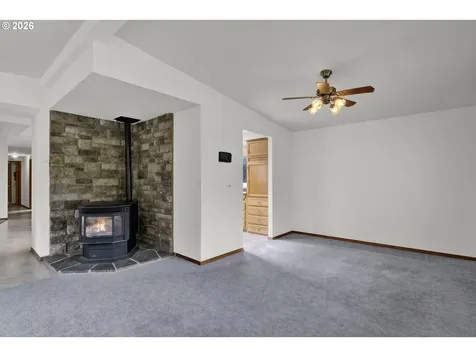 4869 Seapine Drive Florence OR 97439