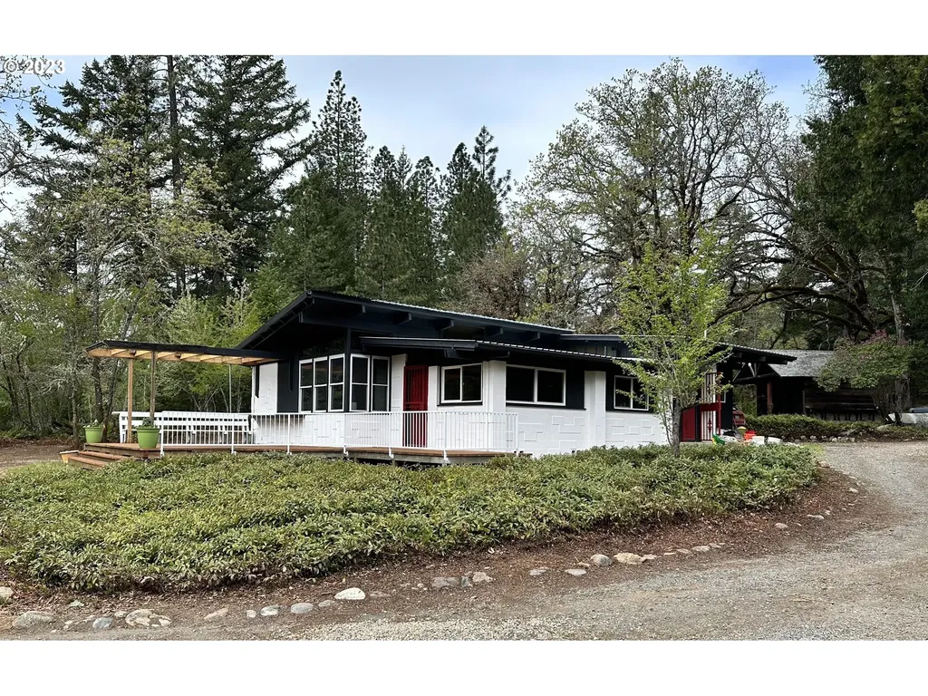 10860 Redwood Highway Wilderville OR 97543