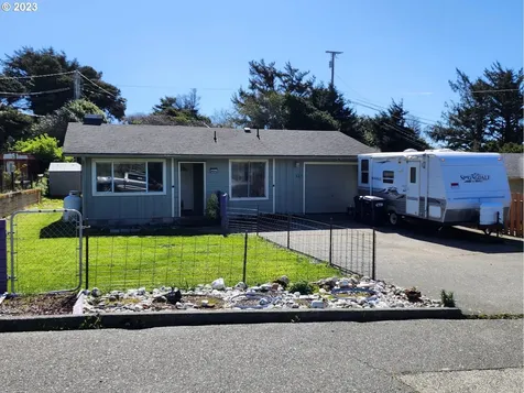94046 Azalea Lane Gold Beach OR 97444