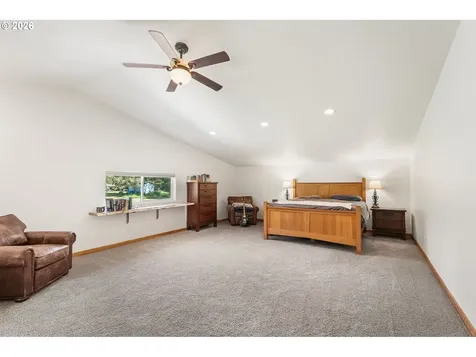 112 Chapman Road Castle Rock WA 98611