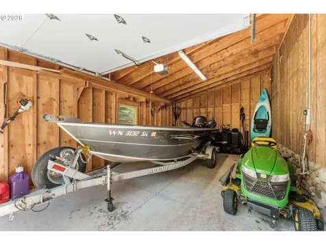 112 Chapman Road Castle Rock WA 98611
