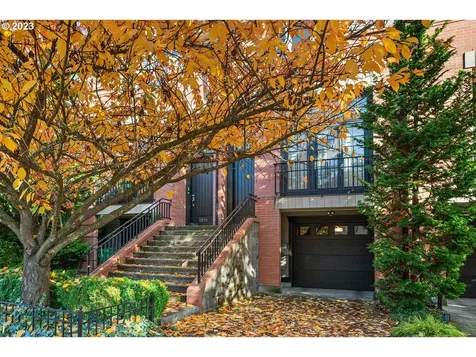 1522 Se 30th Avenue Portland OR 97214