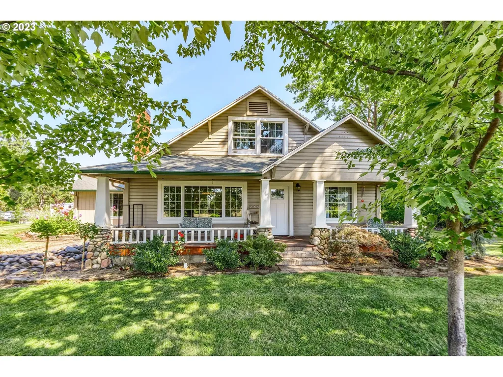 3819 Coleman Creek Road Medford OR 97501