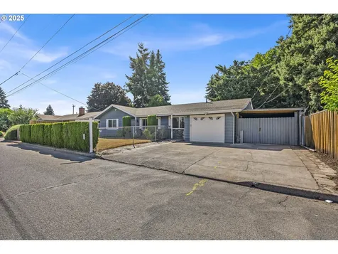 471 Marshall Street Woodburn OR 97071