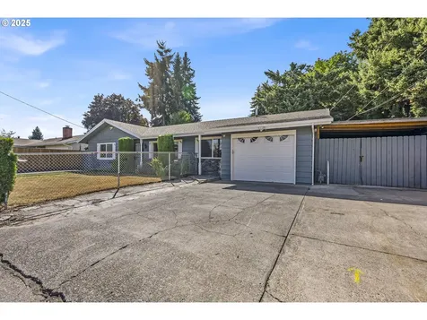 471 Marshall Street Woodburn OR 97071
