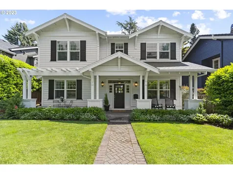 735 7th Street Lake Oswego OR 97034