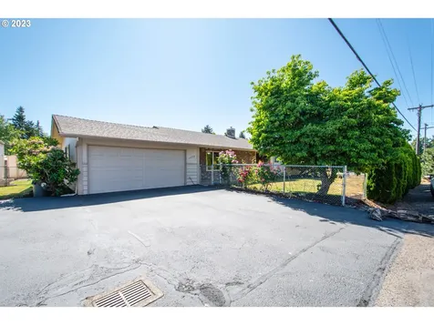 11710 Partlow Road Oregon City OR 97045