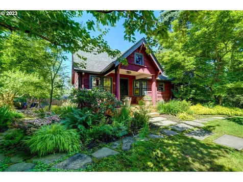 9365 Sw 82nd Avenue Portland OR 97223