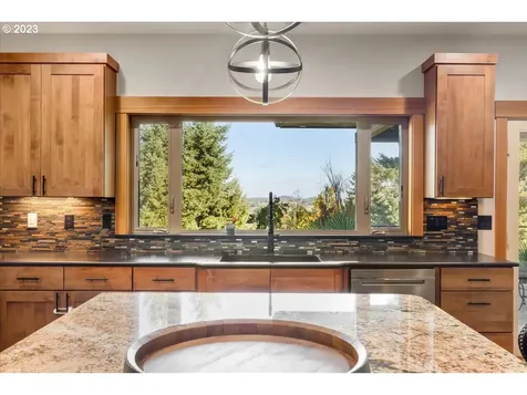 13850 Nw Pheasant Hill Road Mcminnville OR 97128