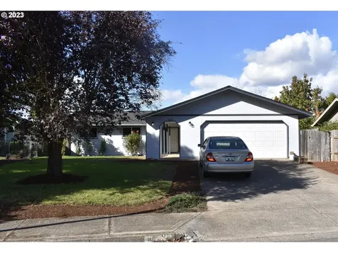 4529 Souza Street Eugene OR 97402