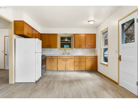 14179 Livesay Road Oregon City OR 97045