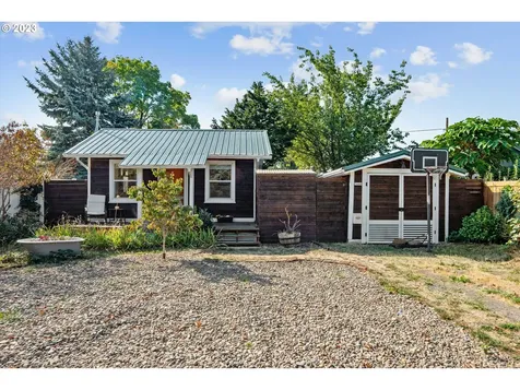 7644 Ne Siskiyou Street Portland OR 97213