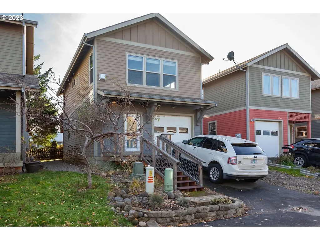 2855 Cottage Lane Hood River OR 97031